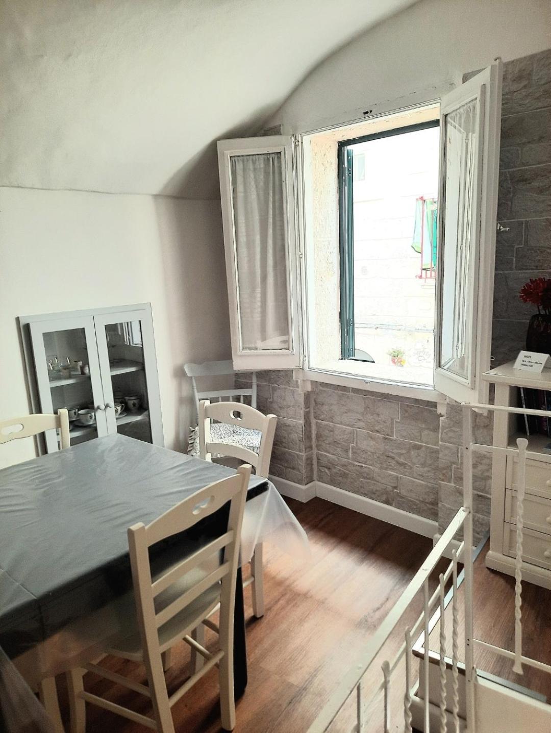 Guest House Santa Caterina โมโนโปลี ภายนอก รูปภาพ
